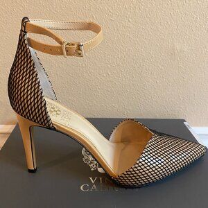 VINCE CAMUTO Maveena Black/Privacy Fishnet Pumps 8.5 M US